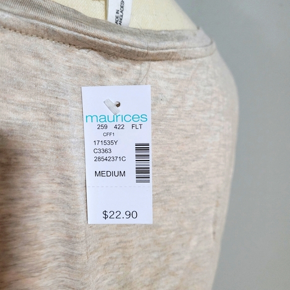 NWT Maurices T-Shirt - Picture 3 of 4